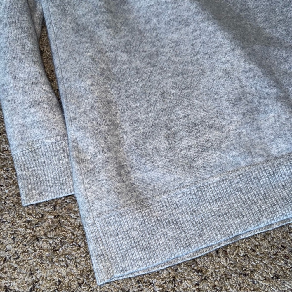 NAADAM Signature Cashmere Cardigan Button up Gray Medium - Picture 9 of 10
